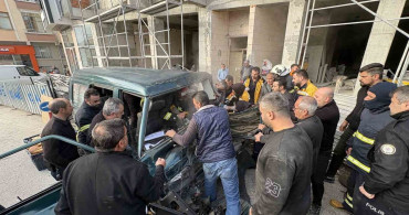 Kastamonu'da Ekmek Taşıyan Araçlar Çarpıştı: 3 Yaralı