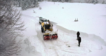 Kastamonu'da Kar Mücadelesi: Ekipler Yeni Yıla Hazırlanıyor
