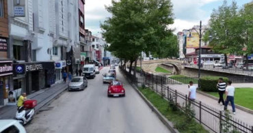 Kastamonu'da Klasik Otomobillerin Büyüleyici Sergisi