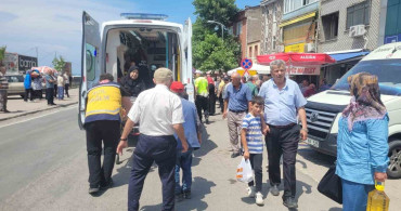 Kastamonu'da motosikletin çarptığı kadın hastaneye kaldırıldı