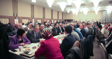 Kastamonu'da Öğrenciler ve Huzurevi Sakinleri İftar Sofrasında Buluştu