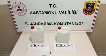 Kastamonu'da Ruhsatsız Silah ve Sahte İçki Operasyonu: Üç Gözaltı