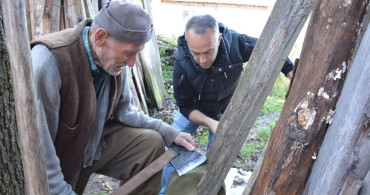 Kastamonu'da Salih Vural'dan Sandal Küreği Üretimi