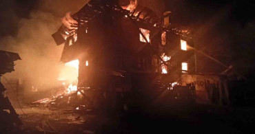 Kastamonu'da Yangın: İki Ev ve Tarım Alanı Zarar Gördü