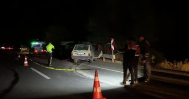 Kastamonu'nun Taşköprü ilçesinde otomobil traktör ile çarpıştı: 1 ölü, 1 yaralı