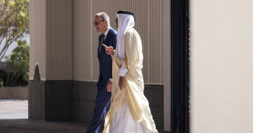 Katar Emiri Şeyh Temim, Almanya Başbakanı ile Doha'da Görüştü