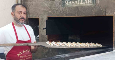 Kavurucu sıcakta ekmek mücadelesi