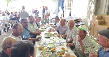 Kayacık'ta geleneksel mahalle hayrı düzenlendi