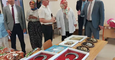 Kaymakam Türker, Halk Eğitimi Merkezi kursiyerleriyle bir araya geldi