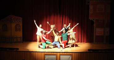 Kayseri Devlet Tiyatrosu’na Yoğun İlgi