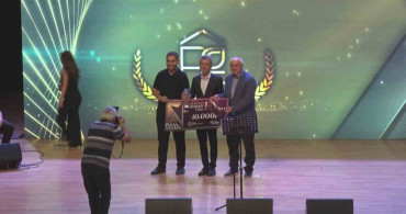 Kayseri eğitimde yılın enleri ödülleri sahiplerini buldu