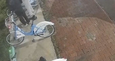 Kayseri'de Bisikletlere Zarar Verenler Kamerada