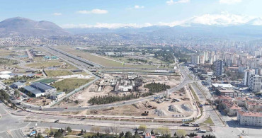 Kayseri'de Kartal Katlı Kavşağı Projesi İle Ulaşımda Yenilik