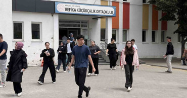 Kayseri'de polis, geç kalan adayları sınava yetiştirmek için devreye girdi