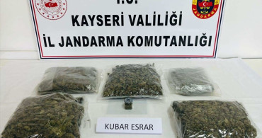 Kayseri'de Uyuşturucu Operasyonu: 4.7 Kilogram Esrar Ele Geçirildi