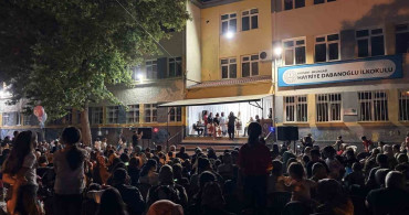 Kayseri'de velilere kitap okuma yarışması düzenlendi