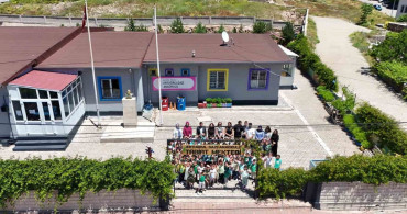 Kayseri'deki anaokulu geri dönüşüm ile doğayla iç içe eğitim sunuyor