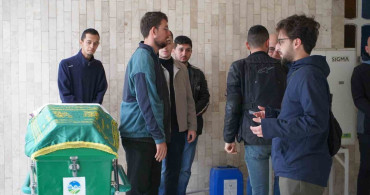 Kayseri'deki Trafik Kazasında Hayatını Kaybeden İntern Doktor Sakarya'da Defnedildi