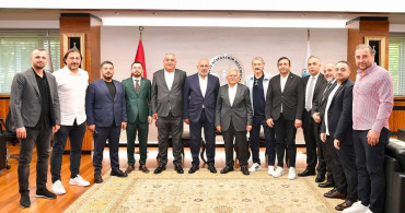 Kayserispor Yönetimi Büyükkılıç'a Ziyaret Gerçekleştirdi