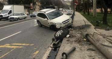 Kaza Yaptı, Olay Yerinden Kaçtı