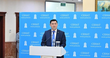 Kazakistan parlamentosu son oturumunu gerçekleştirdi