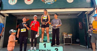 Kemaliye sokaklarında spor coşkusu yaşandı