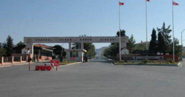 Kenan Evren'in Adı Askeri Kışlada Yer Alıyor 