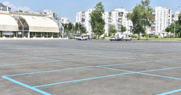 Kepez Belediyesi, cumartesi pazarı için geçici alan oluşturdu