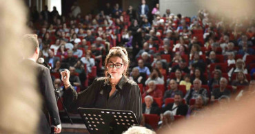 Kepez'de Selami Şahin Şarkılarıyla Dolu Unutulmaz Bir Gece