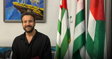 KGK Üyesi Gazeteciye Abhazya’dan Ödül