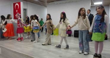 Kilis'te Atıktan Sanata Sergisi Düzenlendi