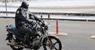 Kilis'te Kar Yağışı Hayatı Olumsuz Etkiliyor