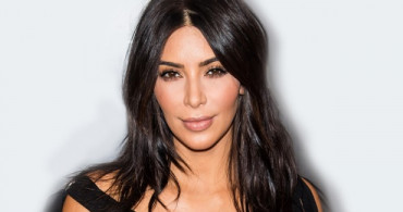 Kim Kardashian Fiziğiyle Dikkat Çekti