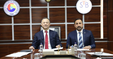 Kırgız Büyükelçi Kazakbaev, Sivas Ticaret Borsası'nı Ziyaret Etti