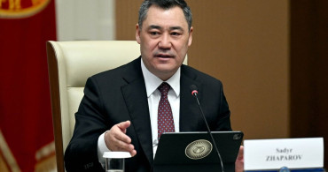 Kırgızistan Cumhurbaşkanı Caparov, Avrupa Parlamentosu Heyetini Ağırladı