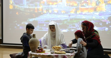 Kırgızistan'da Ahıska Türkleri Sürgünü Anma Töreni