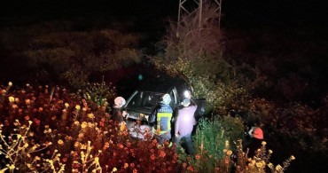 Kırıkhan'da Tarlaya Uçan Otomobilin Sürücüsü Yaralandı