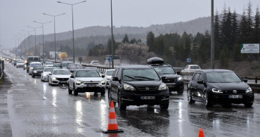 Kırıkkale'de Bayram Öncesi Trafik Yoğunluğu