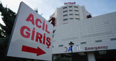 Kırıkkale'de iki otomobil çarpıştı: 6 yaralı
