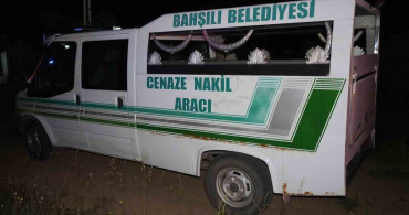 Kırıkkale'de Şarampole Devrilen Araçta 1 Kayıp, 3 Yaralı