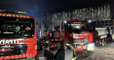 Kırıkkale'deki Fabrika Yangını Kontrol Altına Alındı
