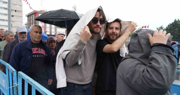 Kırıkkale'deki Ücretsiz Sebze Fidesi Dağıtımı Yoğun İlgi Gördü