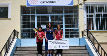 Kırklareli öğrencileri çevre projesiyle ödül aldı