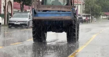 Kırklareli ve Edirne'de sağanak yağış hayatı olumsuz etkiledi
