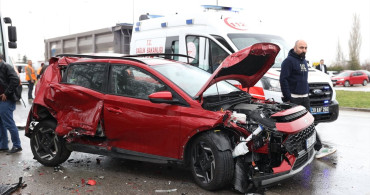 Kırklareli'nde Zincirleme Trafik Kazası: 5 Yaralı