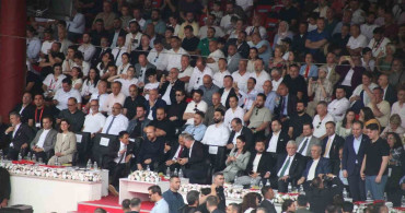 Kırkpınar'da altın kemerin sahibi Erkan Taş oldu