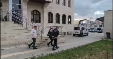 Kırmızı bültenle aranan firari ve uyuşturucu hükümlüsü yakalandı