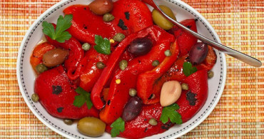 Kırmızı Köz Biber Kızartması Tarifi