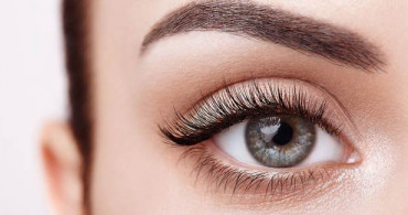 Kirpik Neden Dökülür? Kirpik İçin Serum Tarifi