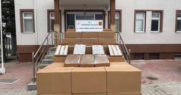 Kırşehir'de 1 Milyondan Fazla Kaçak Makaron Ele Geçirildi